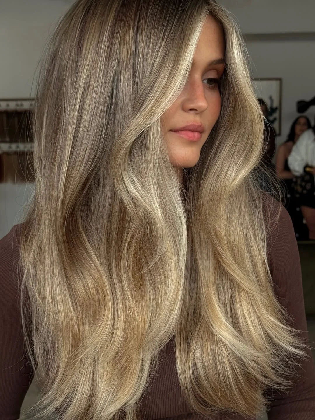 beachy summer blonde hair color 2026 Soft Mushroom Blonde Waves With Dimensional Depth