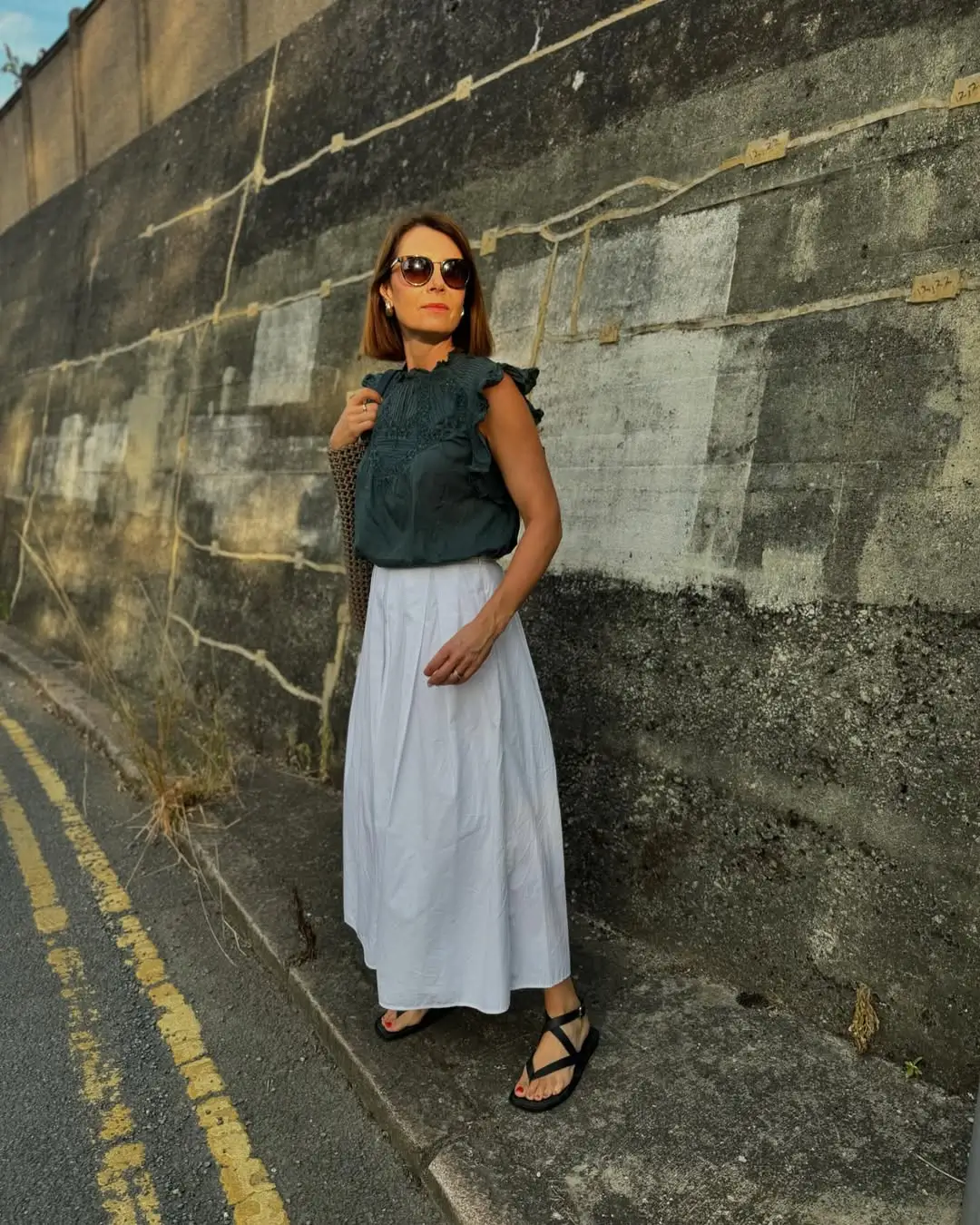 Summer Soft Contrast Maxi Skirt Look That Feels Effortlessly Put Together