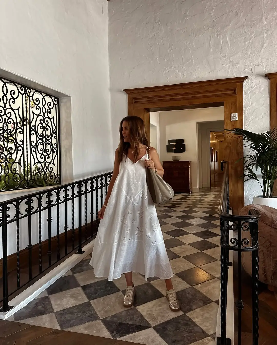 Summer Relaxed White Midi That Feels Like Everyday Luxury