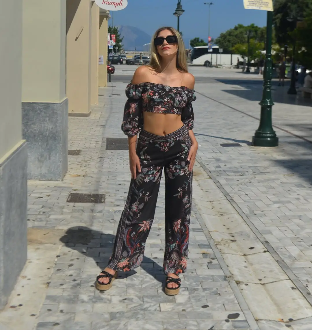 21 cute boho summer outfits 2026 Dark Floral Sets That Feel Bold Yet Wearable
