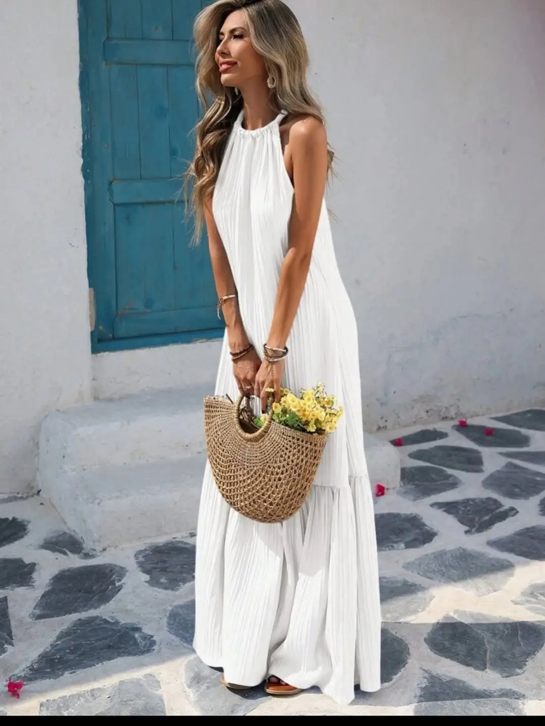 21 cute boho summer outfits 2026 Flowy White Maxi Dresses That Capture The Light