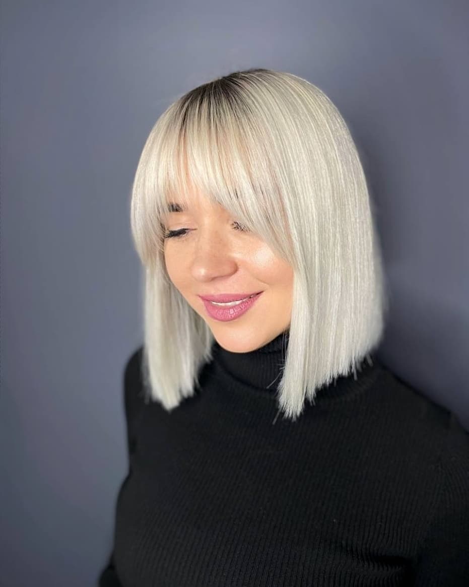 face-framing summer haircuts for plus size women 2026 Soft Platinum Precision Bob with Airy Fringe