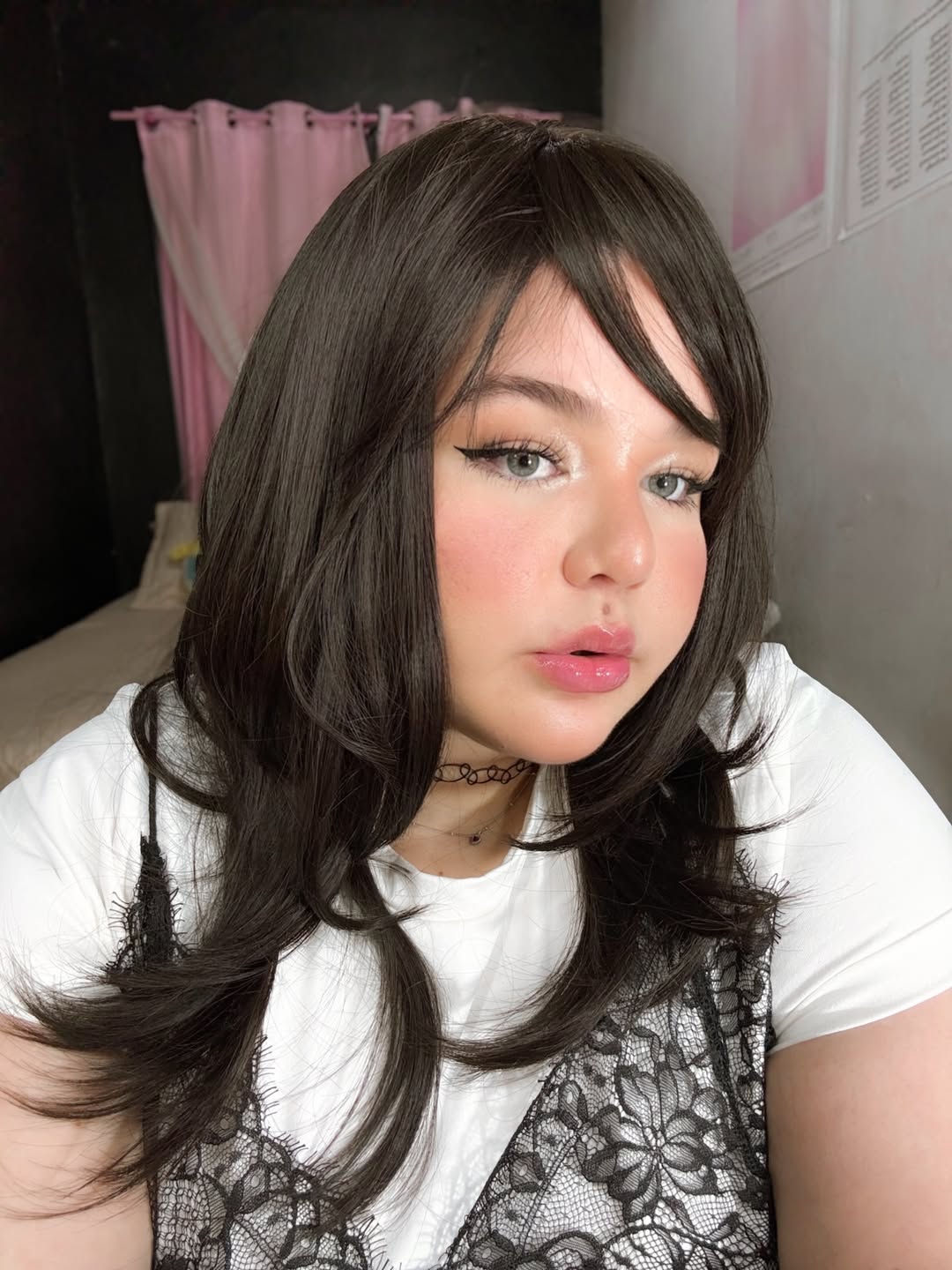 face-framing summer haircuts for plus size women 2026 Layered Mid Length Blowout with Side-Swept Bangs