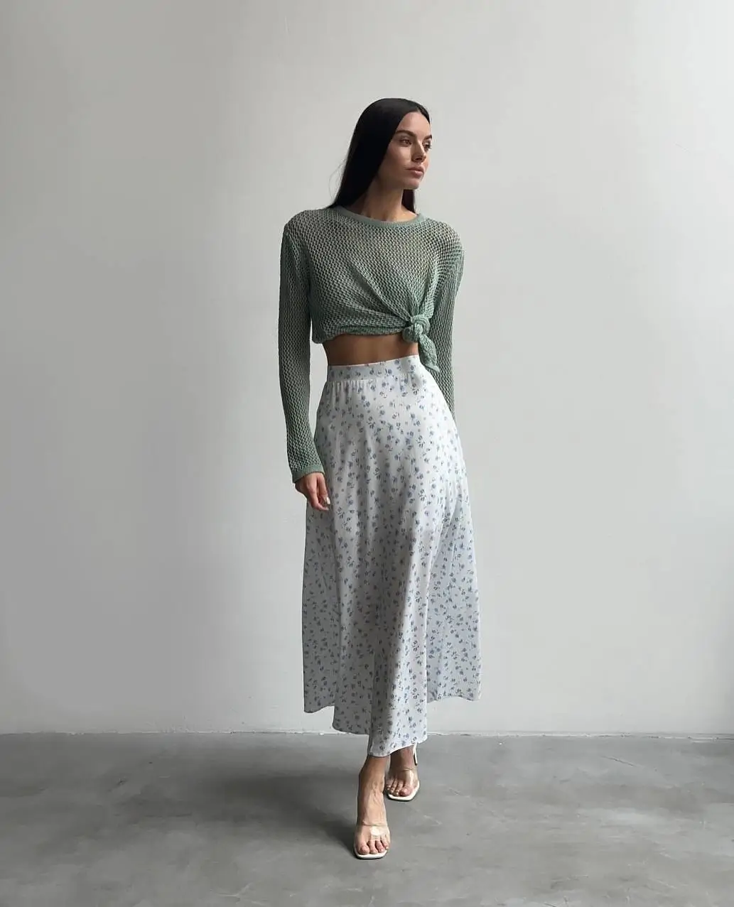 21 flowy summer skirt outfits 2026 Light White Long Skirt With A Soft Knotted Top