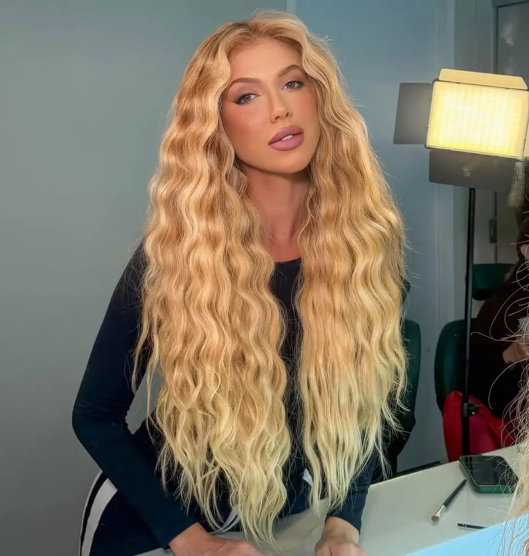 fresh summer haircut 2026 Extra Long Beach Waves With Soft Volume