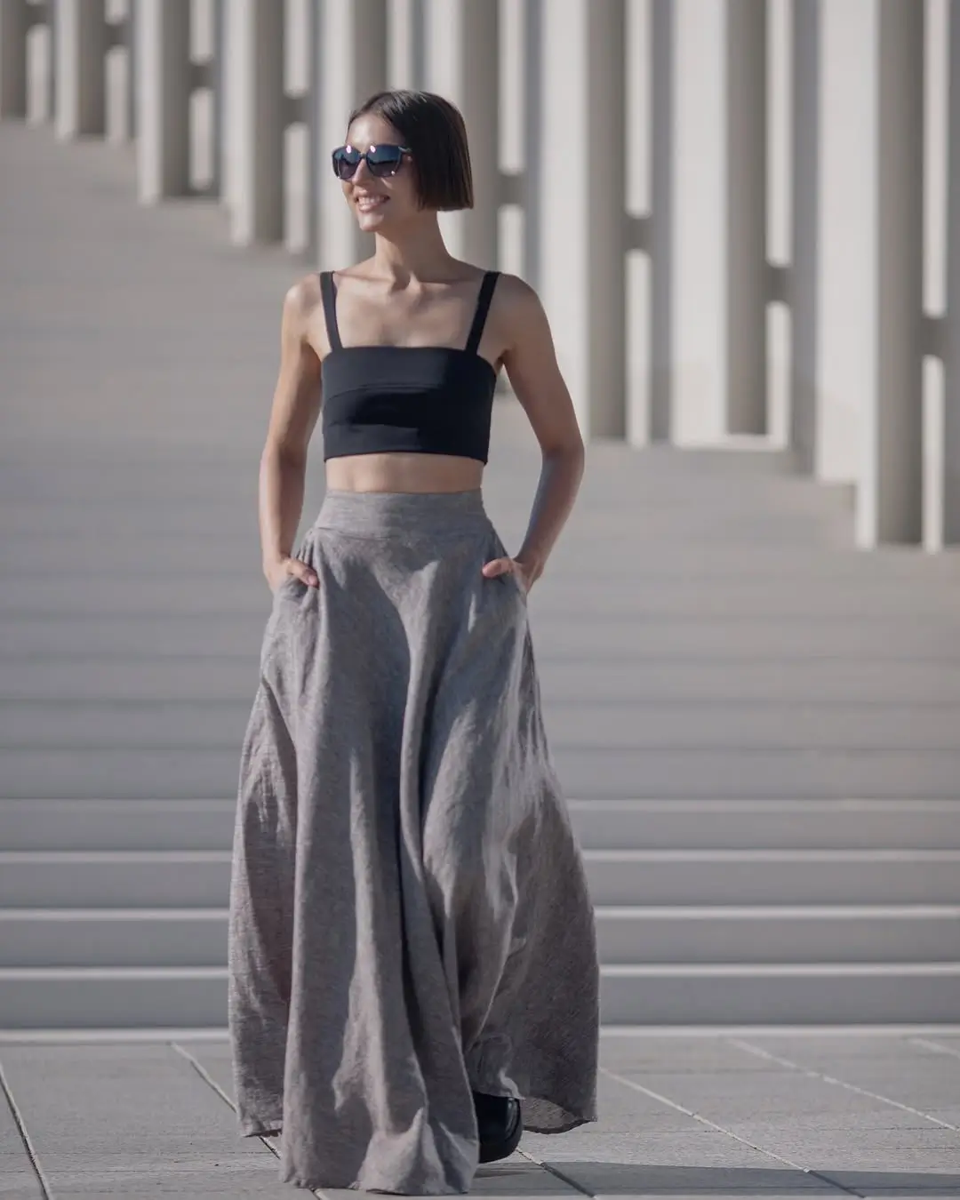 maxi skirt outfits summer 2026 Minimalist Grey Maxi With Sharp Black Contrast