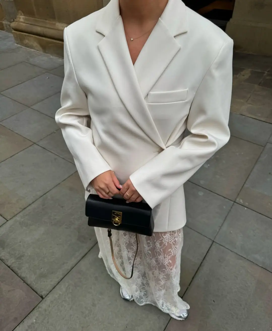 25 oversized summer outfit 2026 Layered oversized blazer with sheer skirt for soft structure