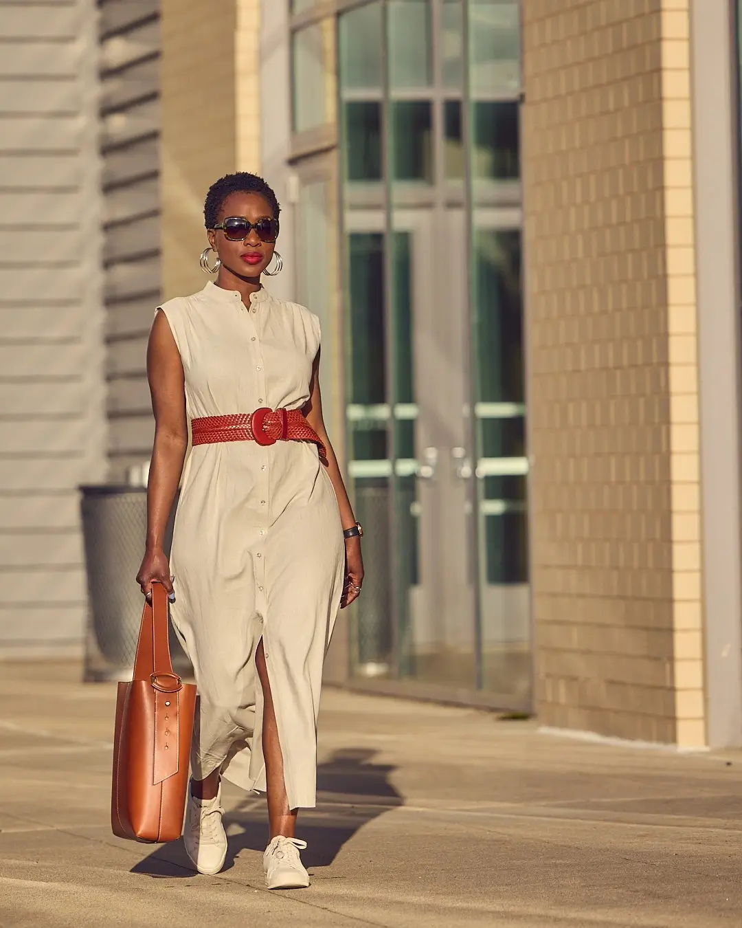 25 summer business casual outfit 2026 effortless shirt dress with sporty summer confidence