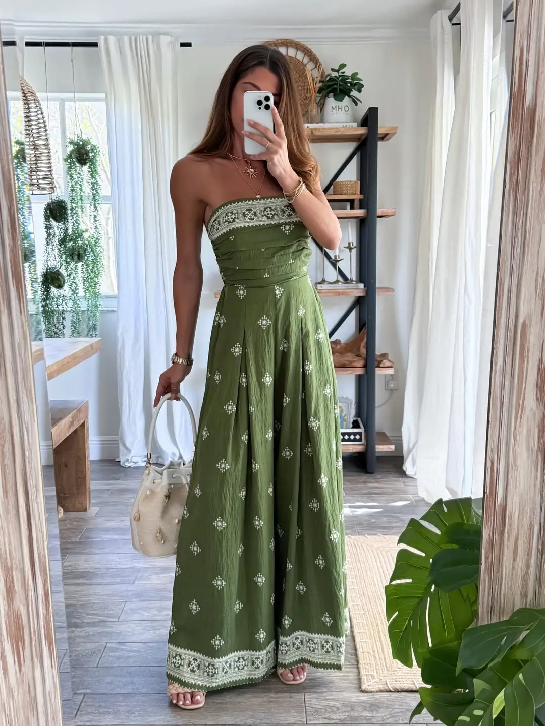 24 summer sleeveless dresses 2026 Bohemian Green Strapless Maxi Dress with Relaxed Charm