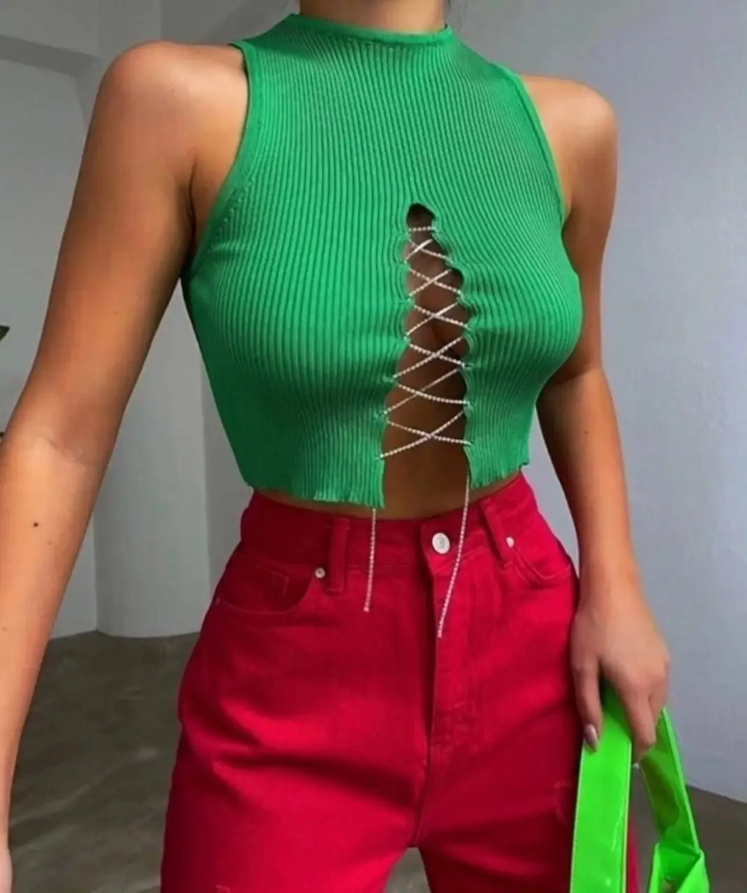 25 summer sleeveless tops 2026 Bold Color Play and Statement Summer Contrast