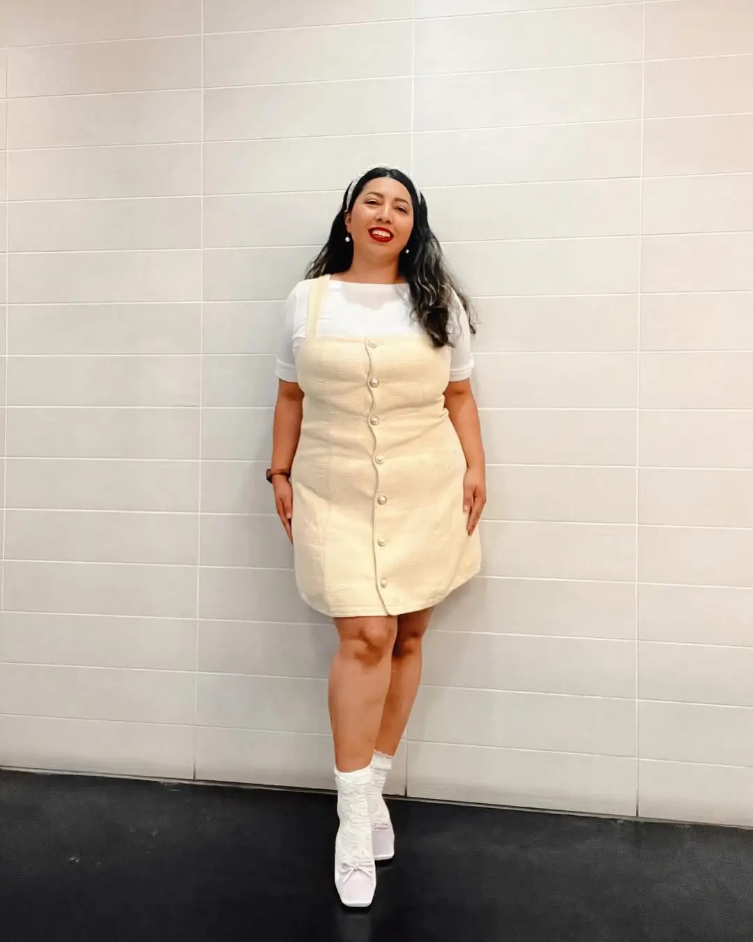 trendy midsize outfits summer 2026 Light Neutrals That Build the Perfect Summer Capsule