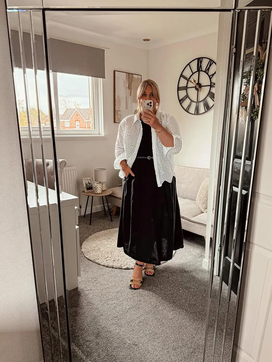 trendy midsize outfits summer 2026 Soft Contrast Looks That Feel Balanced and Modern