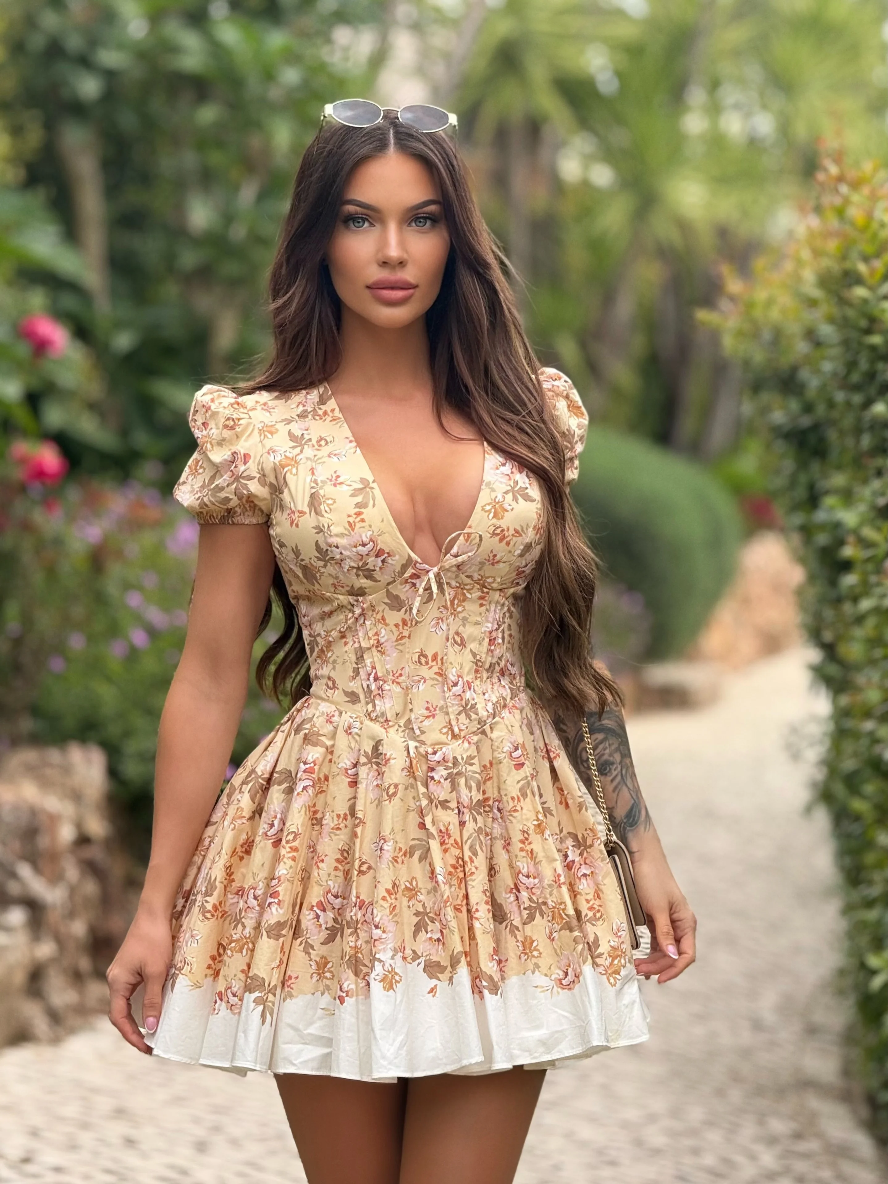24 June Outfits Ideas for women 2026 Romantic Floral Mini Dresses Are Returning For Dreamy Summer Escapes