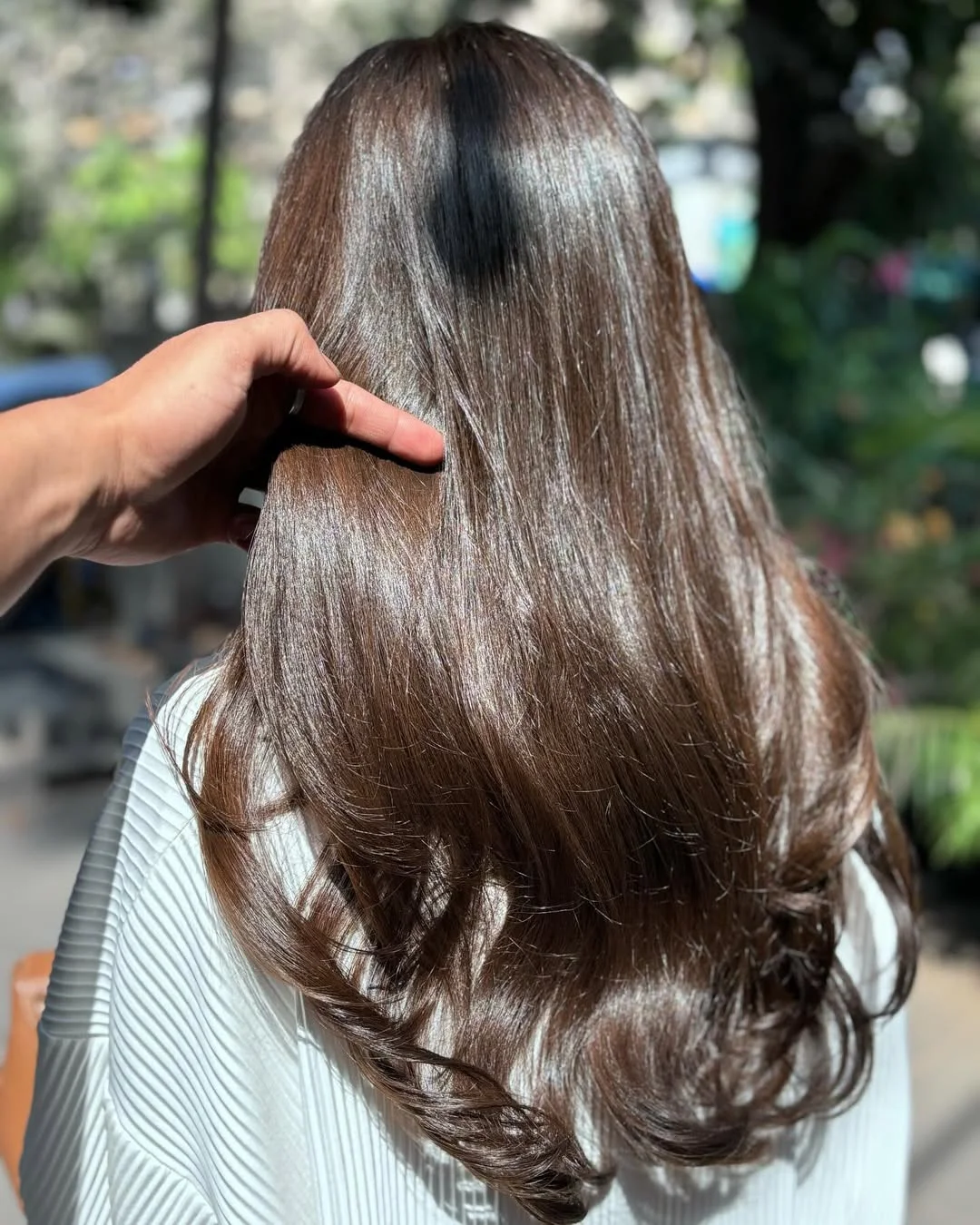 mirror shine summer glossy hair color ideas 2026 Cool Mocha Brunette With Liquid Silk Movement