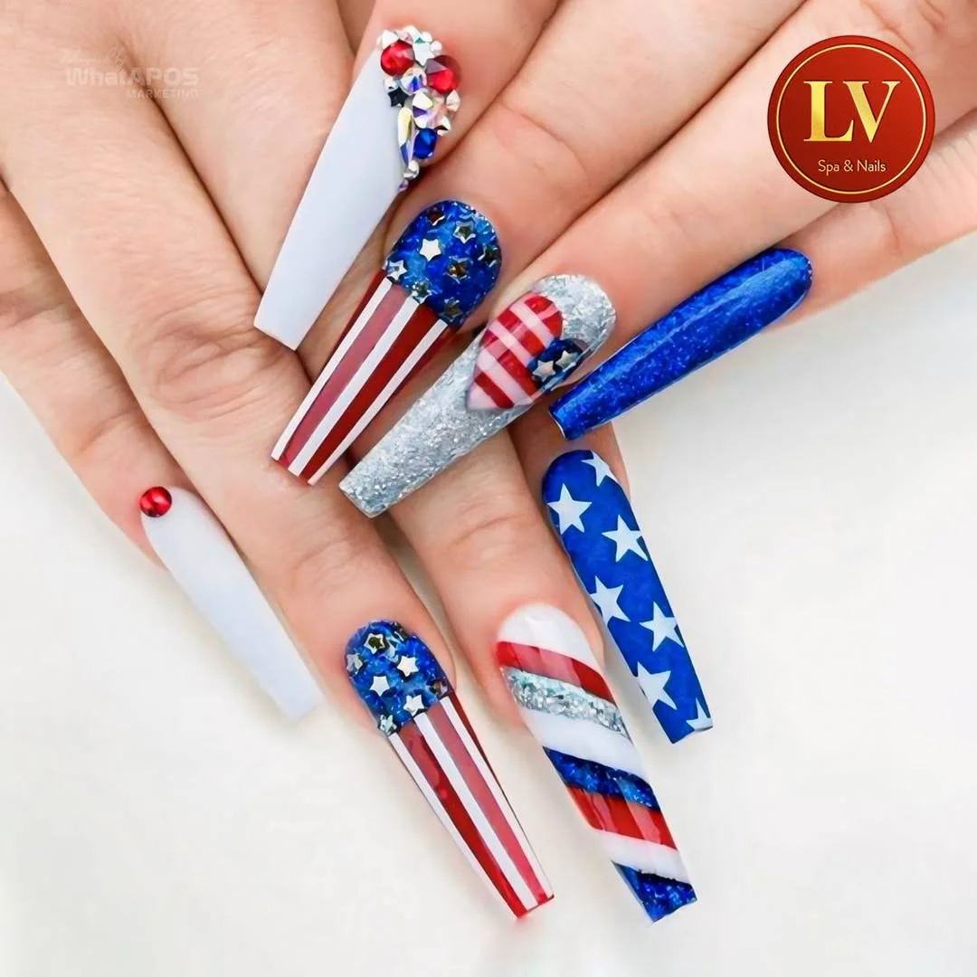patriotic nails 2026 Maximalist Glitter Nails For Full Holiday Glam