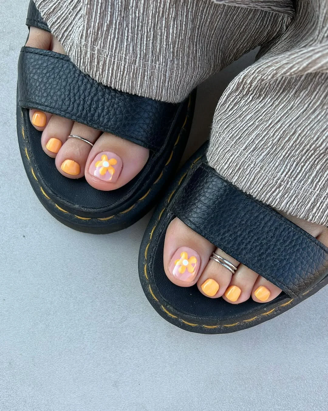 23 pedicure ideas summer trends 2026 Soft Yellow Daisy Pedicure for the Sweetest Summer Mood