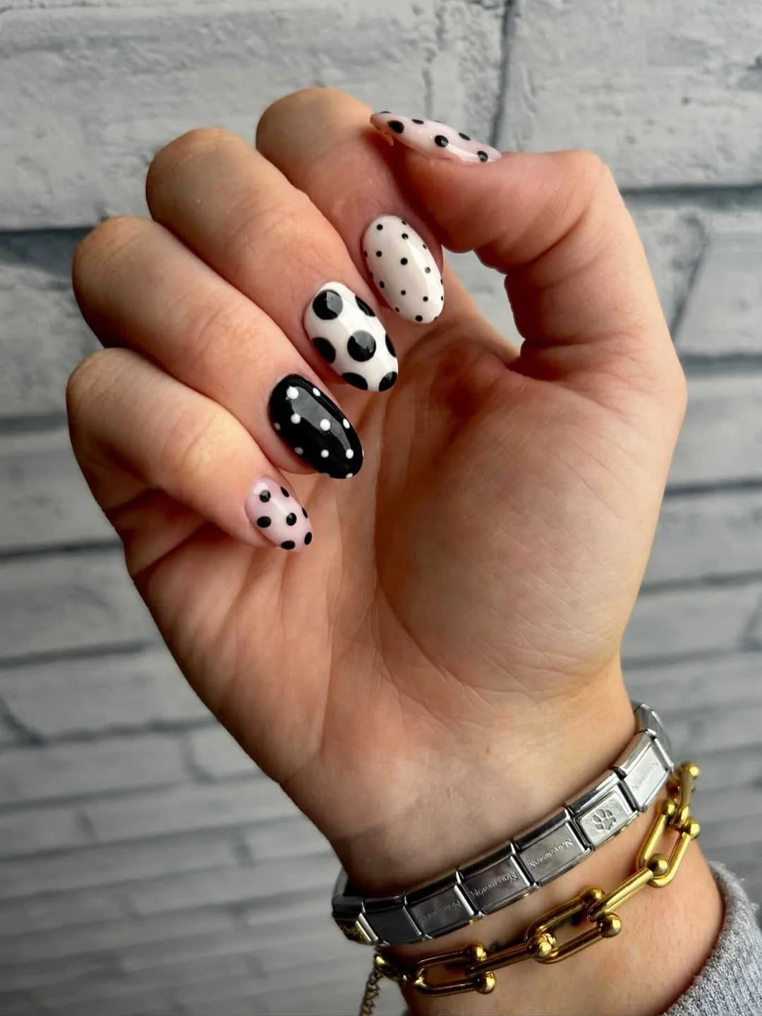 23 polka dot summer nails 2026 Modern Black and White Mixed Dot Patterns