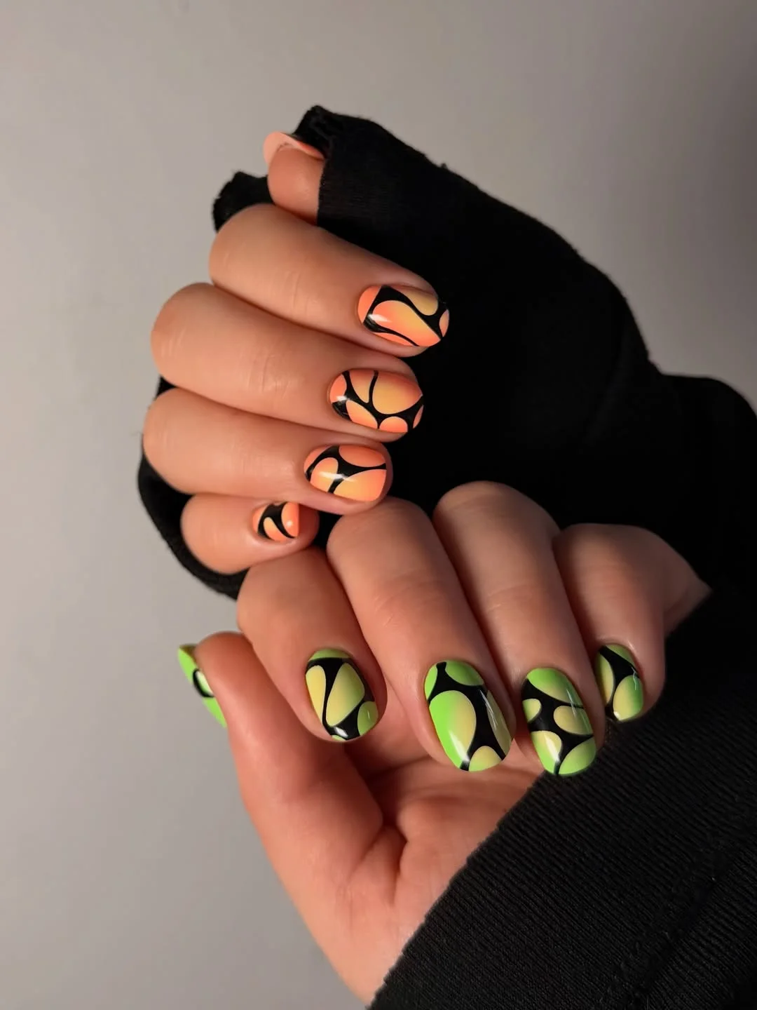 summer beach nails 2026 Abstract Pop Art Nails With Bold Retro Beach Vibes