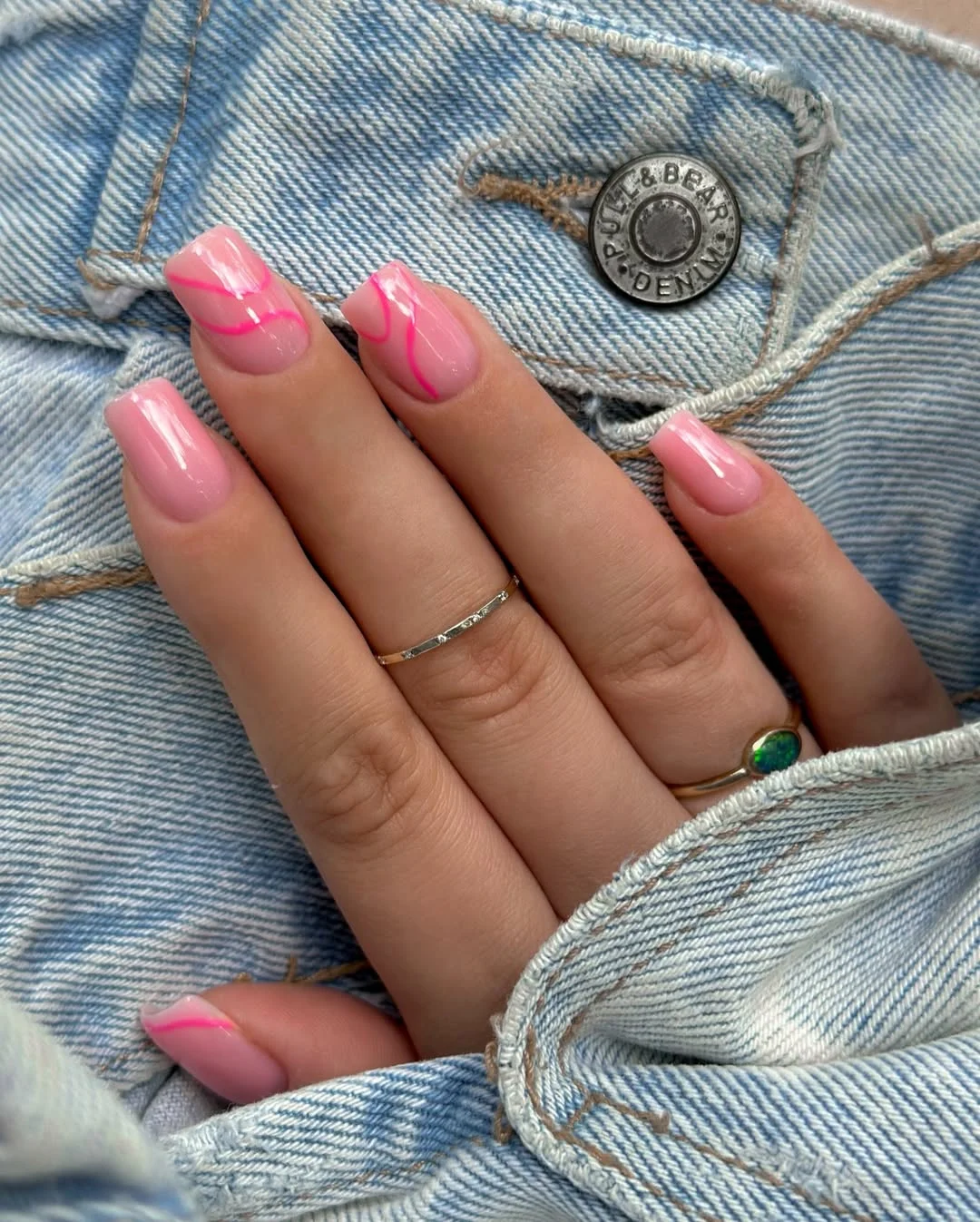 summer beach nails 2026 Glossy Pink Swirl Nails With Soft Barbiecore Energy