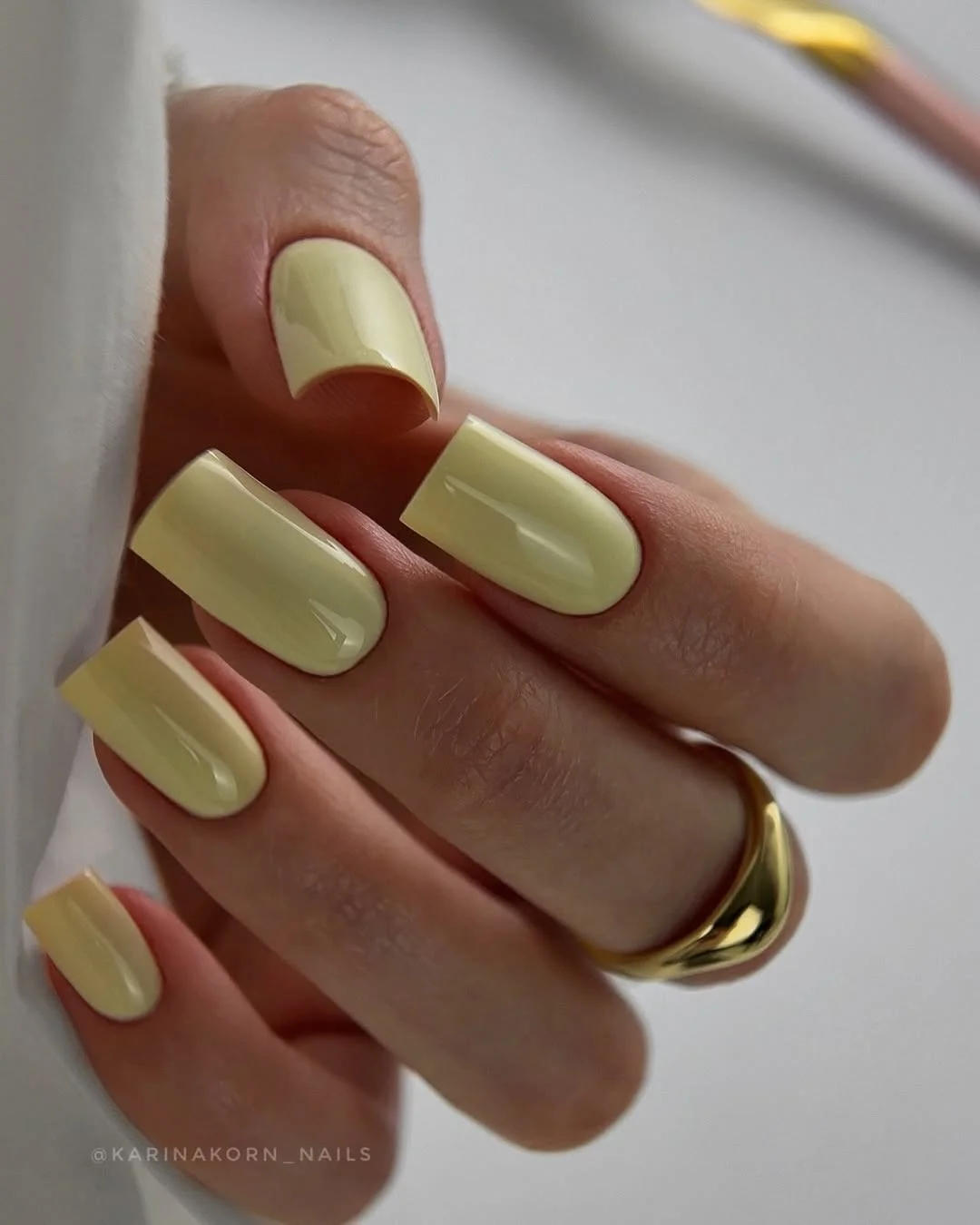 summer beach nails 2026 Butter Yellow Nails That Feel Like Summer Linen And Lemon Sorbet