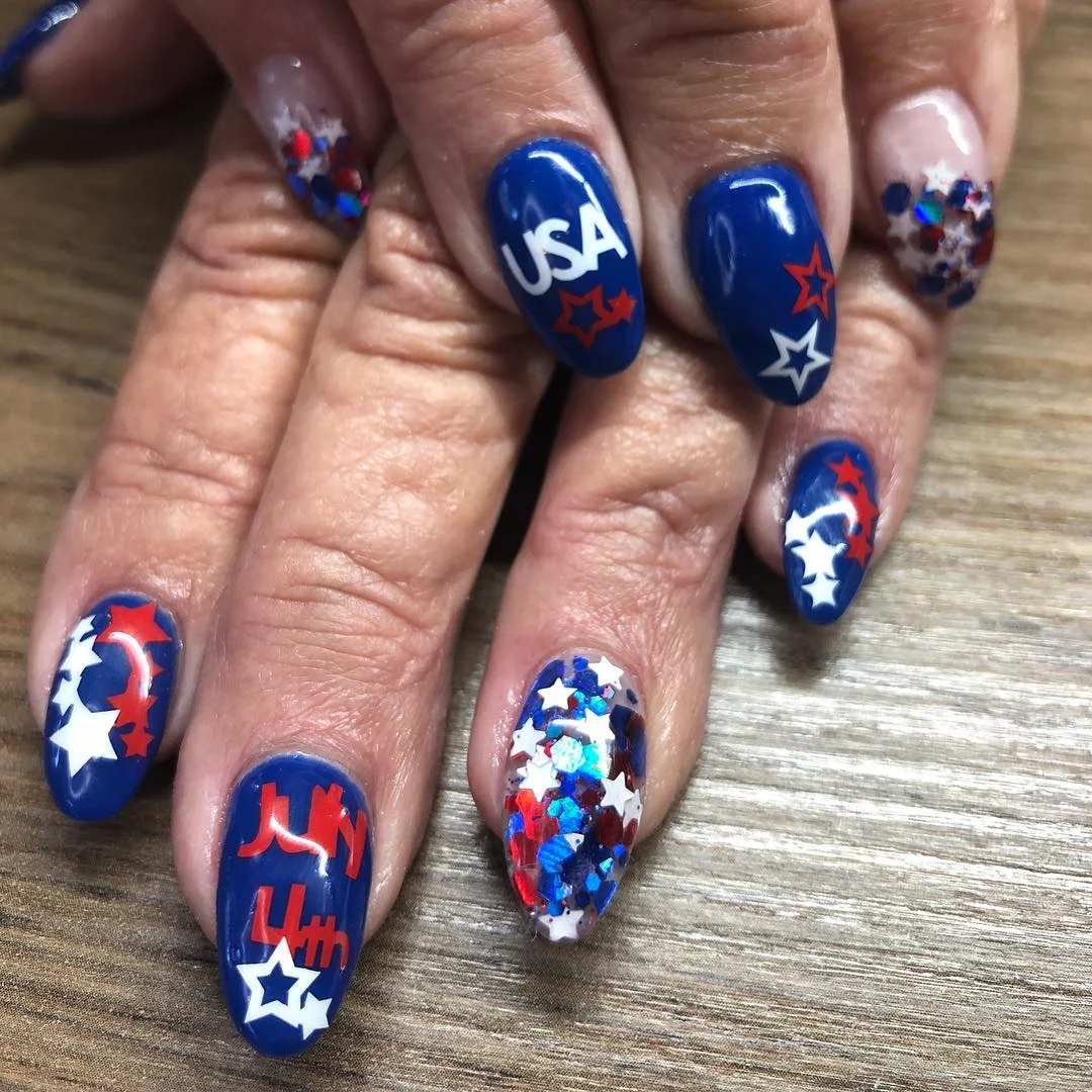 23 usa nails 2026 Confetti Star Nails With Playful Americana Sparkle