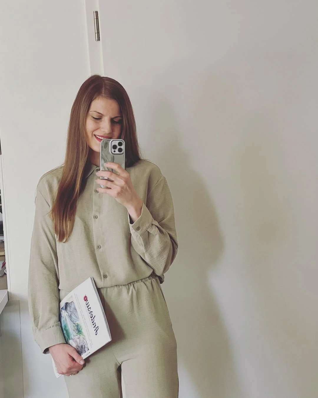 18 back to school outfits 2026 Relaxed Neutral Set for Comfortable School Days