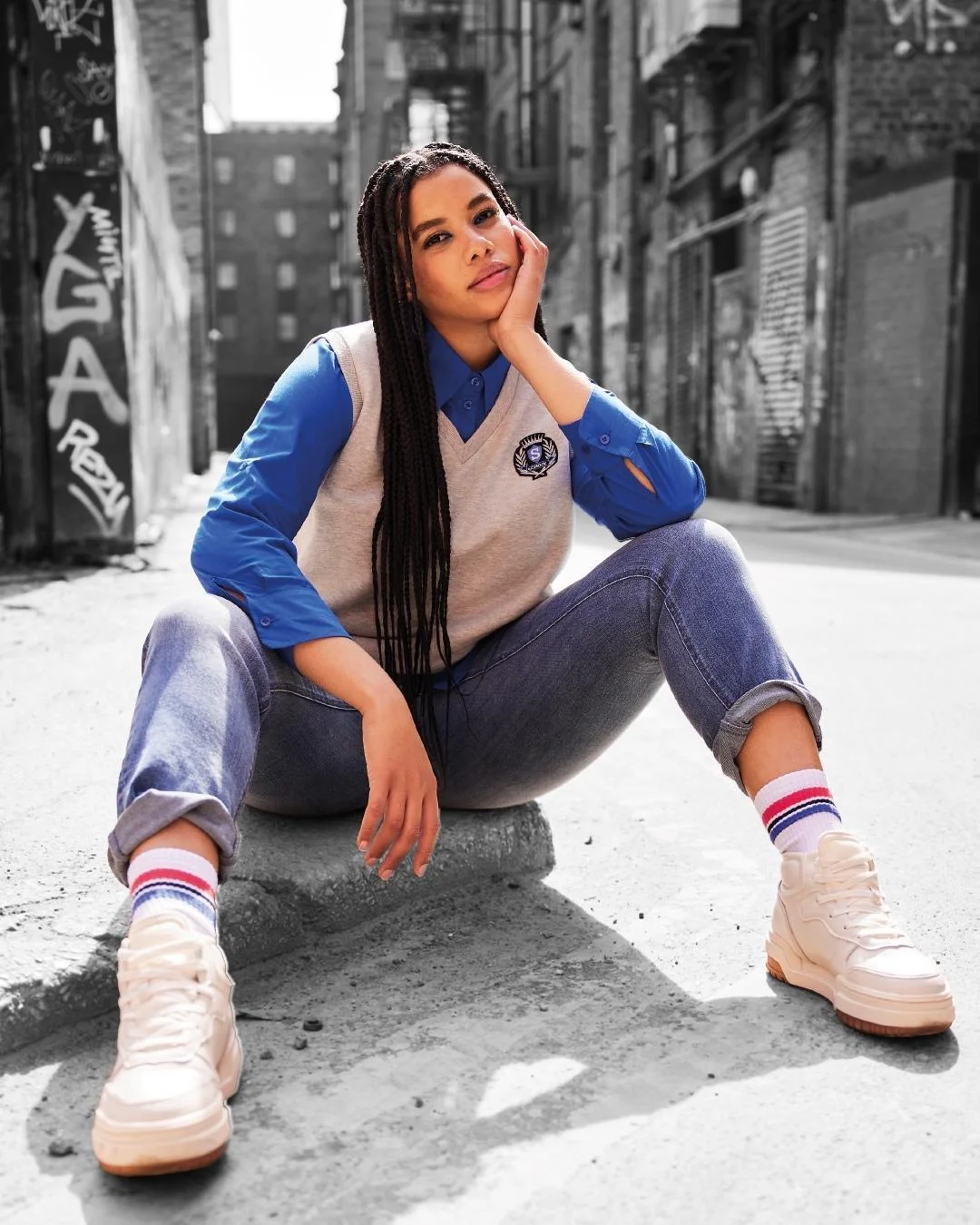 18 back to school outfits 2026 Streetwear Denim and Sweater Vest Combination