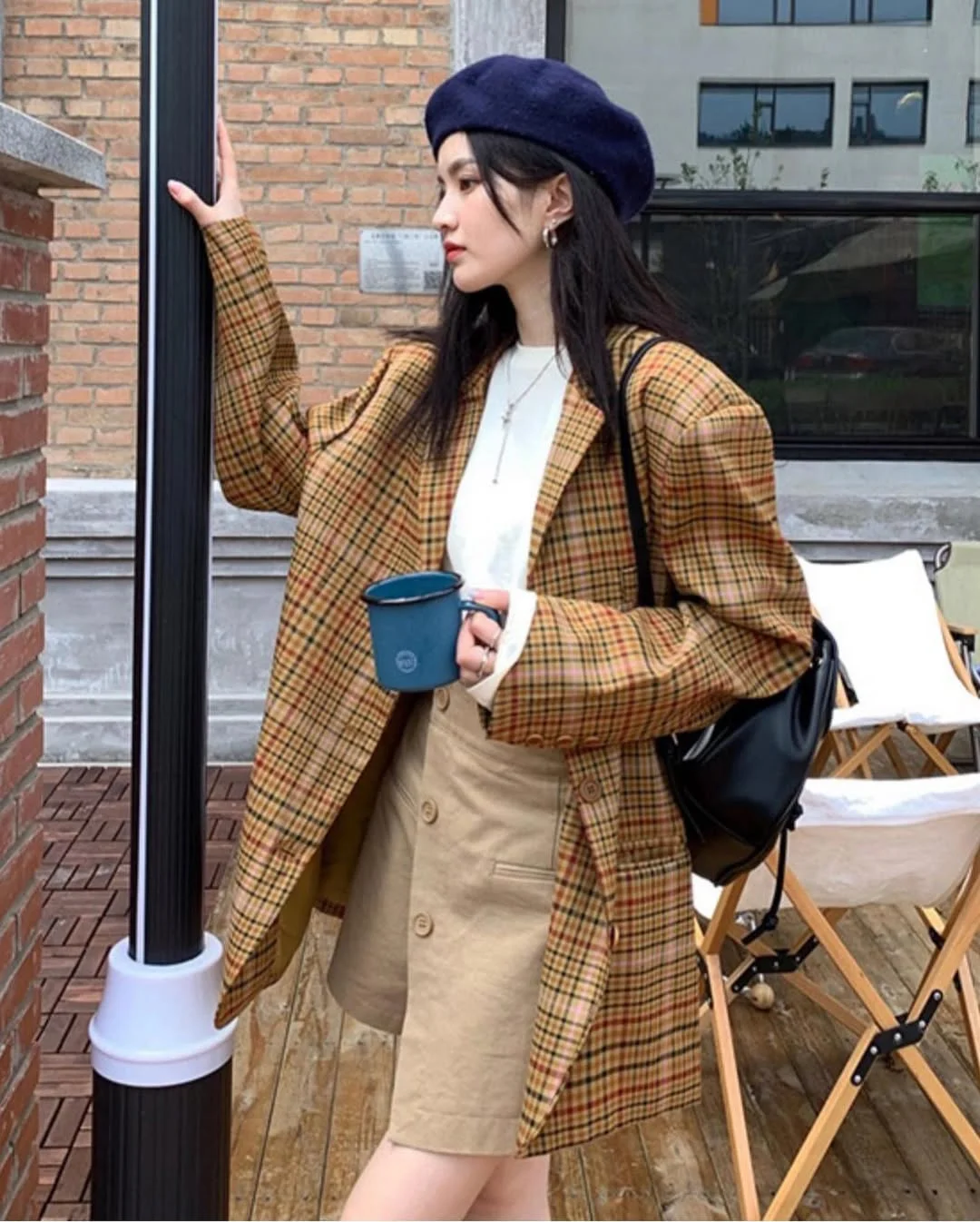 21 cute fall blazer outfits 2026 Plaid Blazer and Shorts for Casual Autumn Style
