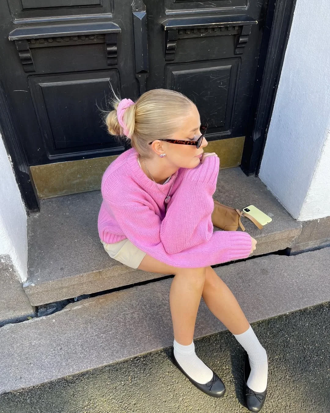 23 Early Fall Outfits Ideas 2026 Pink Knit Comfort With Ballet Flats