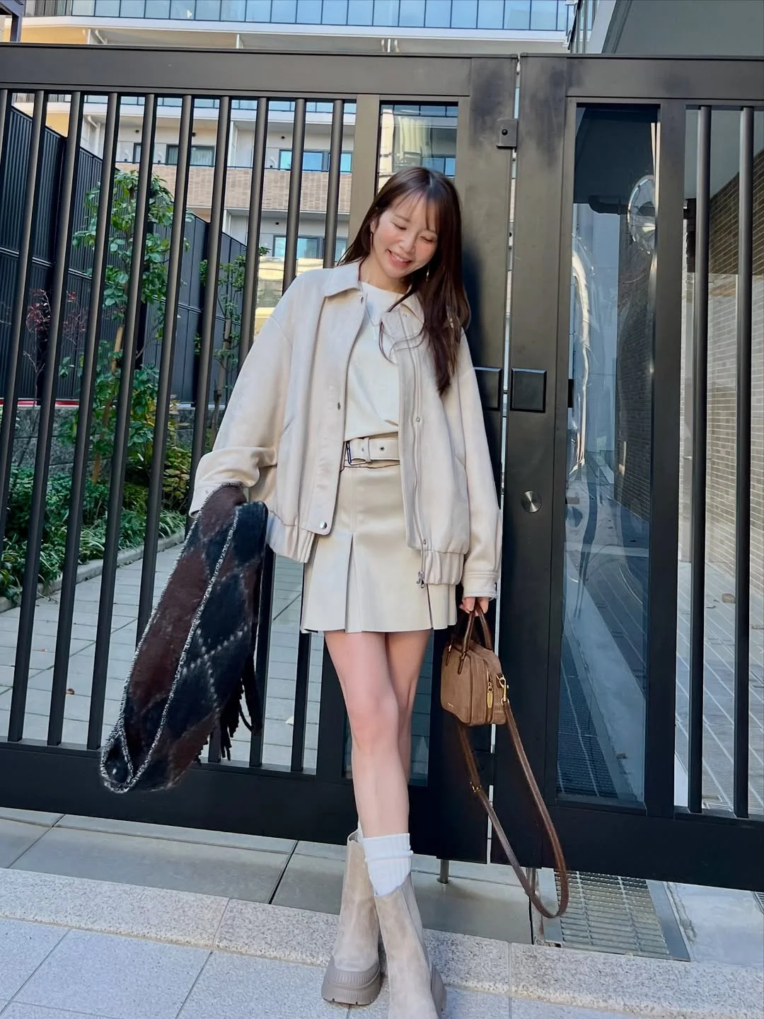 19 fall fashion trends for women 2026 Monochromatic Cream Dressing for Quiet Luxury Lovers
