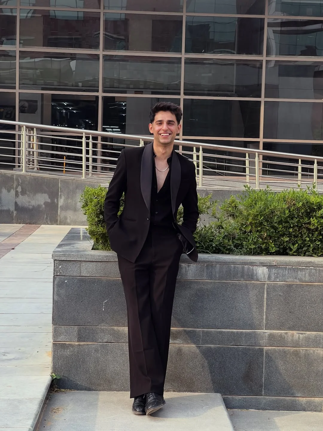 22 Fall outfits ideas for men 2026 Modern Black Suiting With Minimalist Confidence