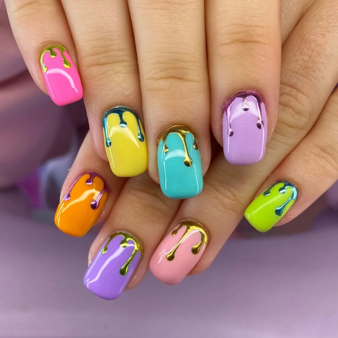 21 funky summer nails 2026 Glossy Drip Nails With A Retro Summer Twist