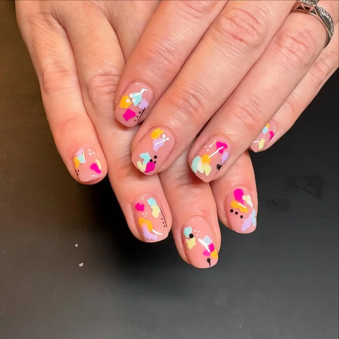 21 funky summer nails 2026 Abstract Confetti Nails For Everyday Creativity