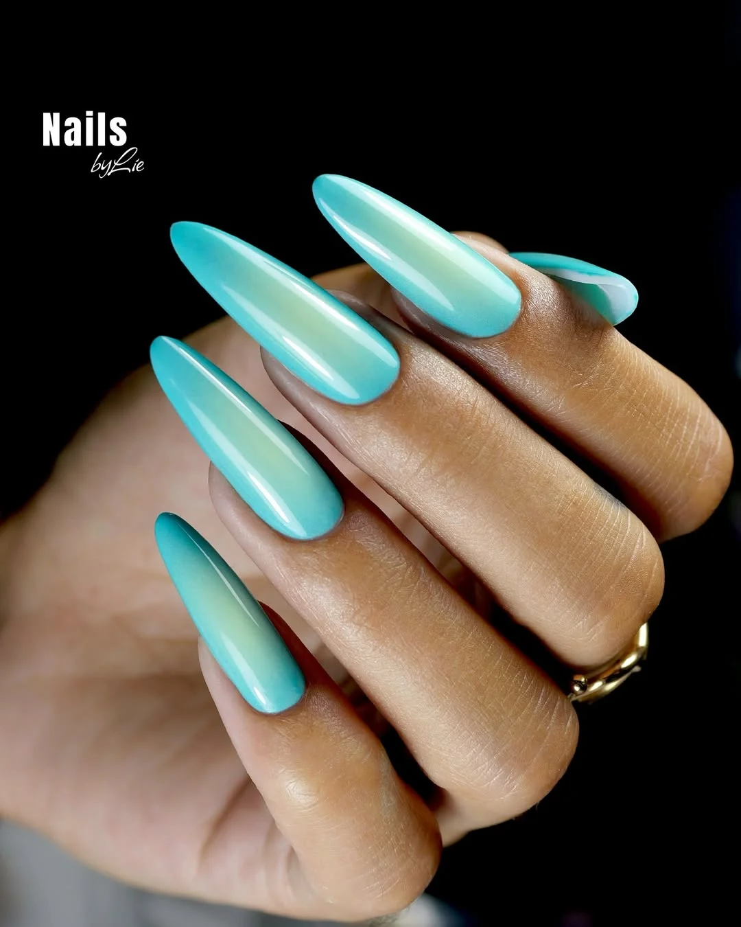 20 July Nail Colours Ideas 2026 Ocean Mist Blue Ombre