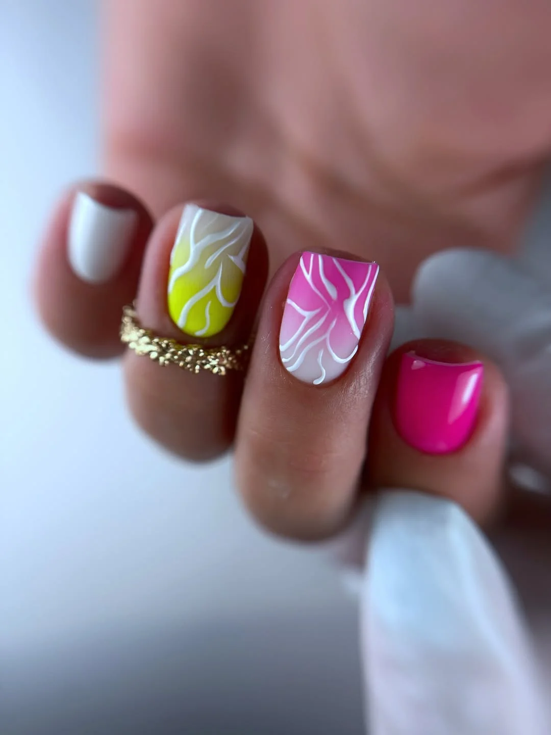 20 July Nail Colours Ideas 2026 Playful Pop Art Colour Blocking