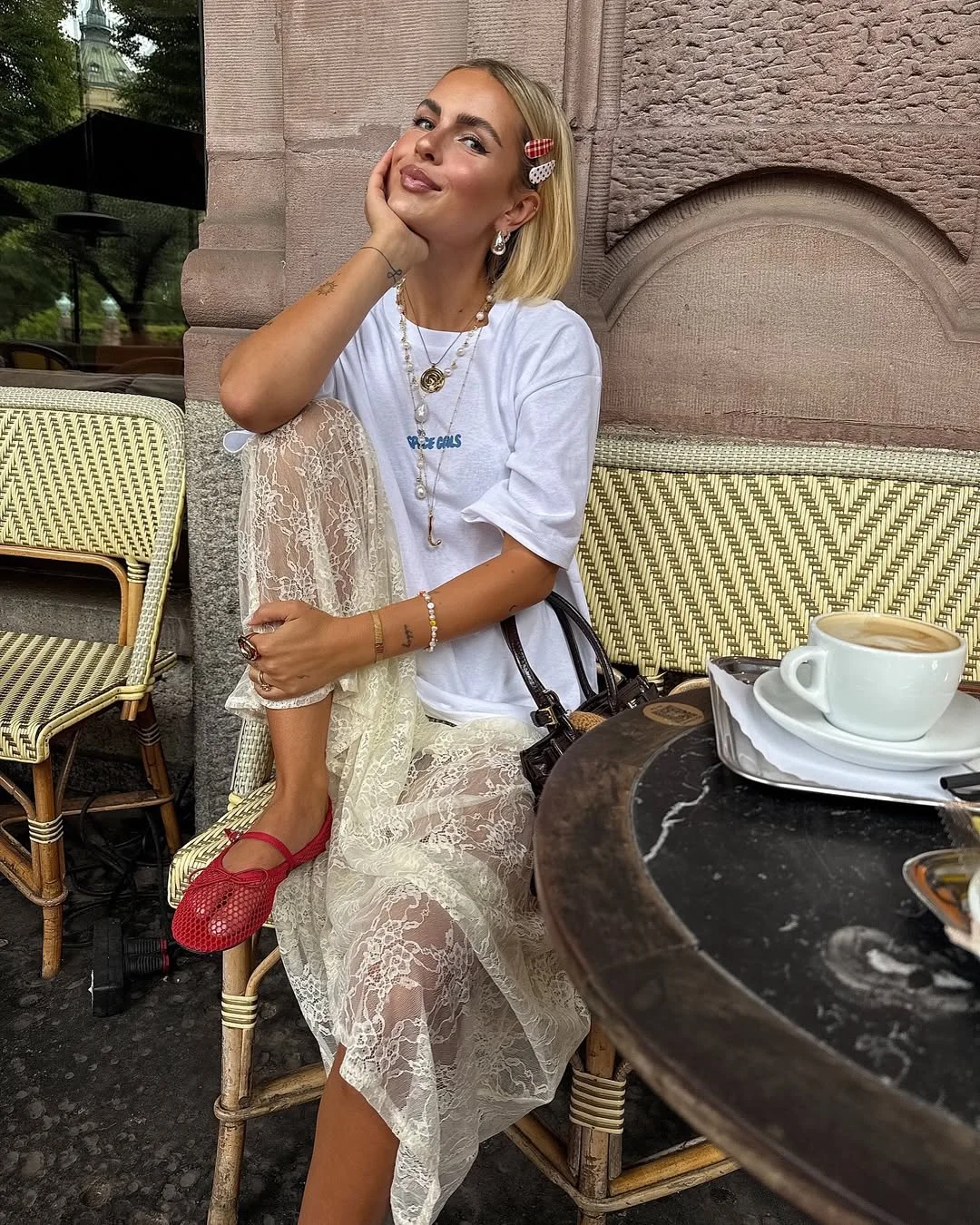 July Outfits Ideas 2026 Vintage Lace Skirt and Oversized Tee for Effortless European Style