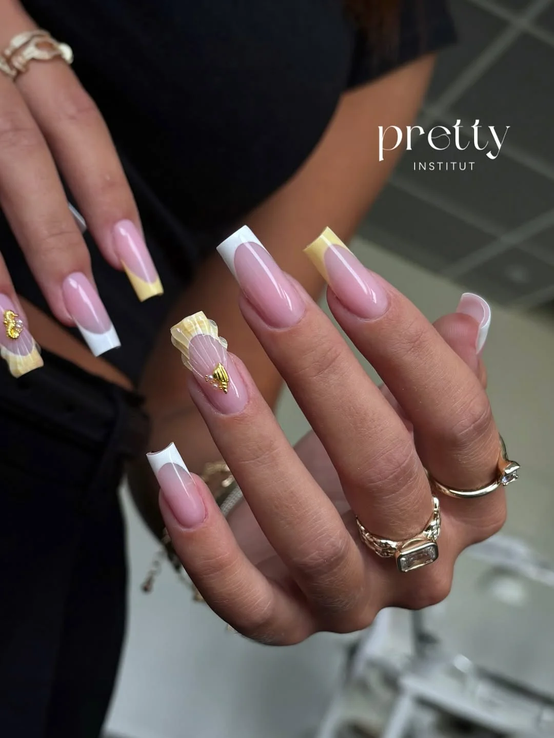20 June manicure ideas 2026 Seashell French Elegance for Vacation Season