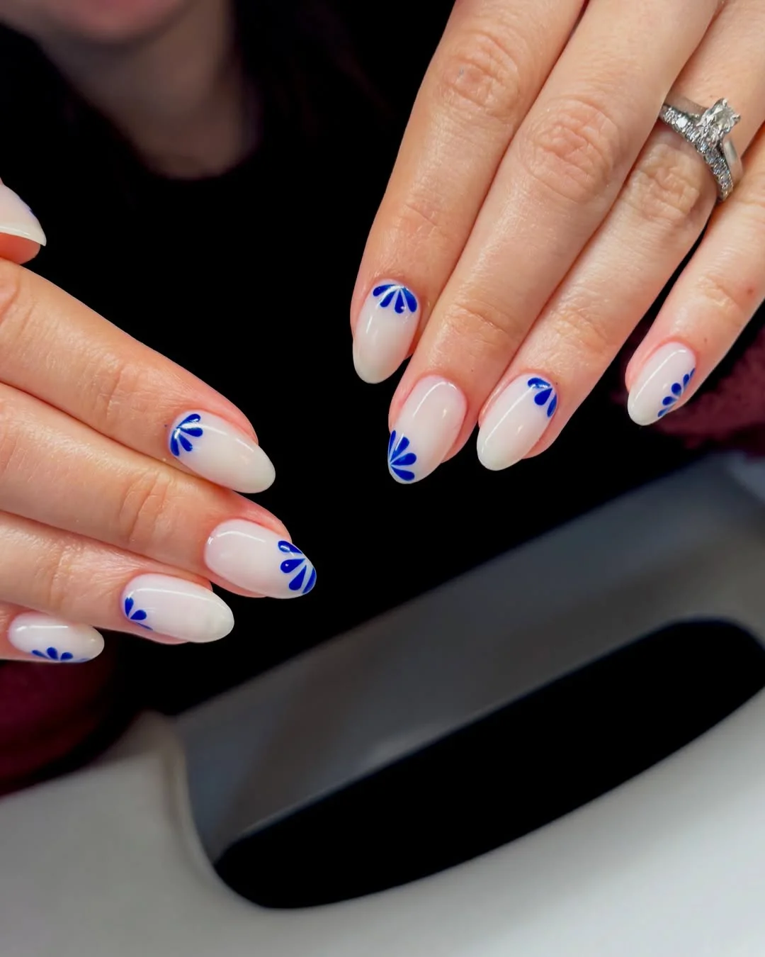 21 summer oval nails 2026 Cobalt Blue Petal Nails With European Summer Style