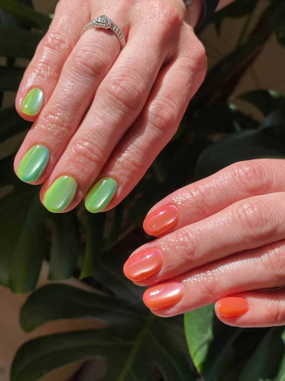 21 summer oval nails 2026 Juicy Citrus Chrome Nails for Peak Summer Energy
